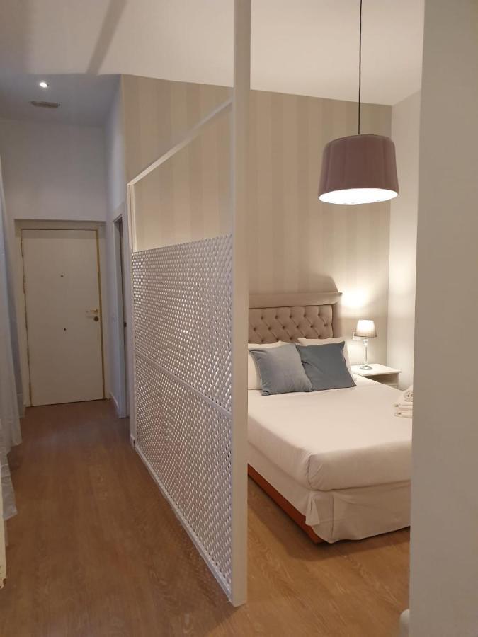 Le Petit Palue-Fuencarral Hotel Madrid Luaran gambar