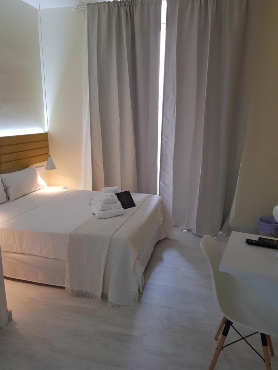 Le Petit Palue-Fuencarral Hotel Madrid Luaran gambar